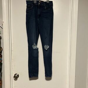7 For All Mankind The high waist ankle skinny Distressed Jeans size 28